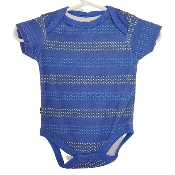 K1310 * Nautica Onesie Blue Size 0-3M - Picture 1 of 7